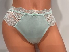 VICTORIA'S SECRET M/M LACE TRIM SMOOTH SHIMMER Thong Panty