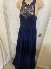NWT MANIJU Formal Gown Dress, Medium, Navy Sleeveless Lace