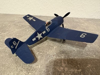 Grumman F6F Hellcat Militärflugzeug Modell   gebraucht 1:72