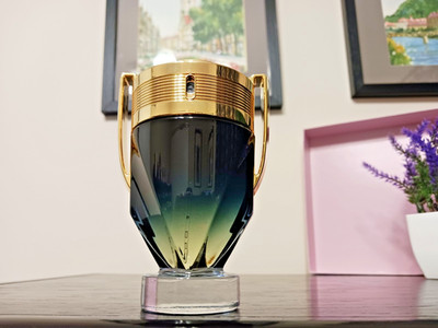 Paco Rabanne INVICTUS Parfum 3.4 oz 100ml Spray Batch: 41161