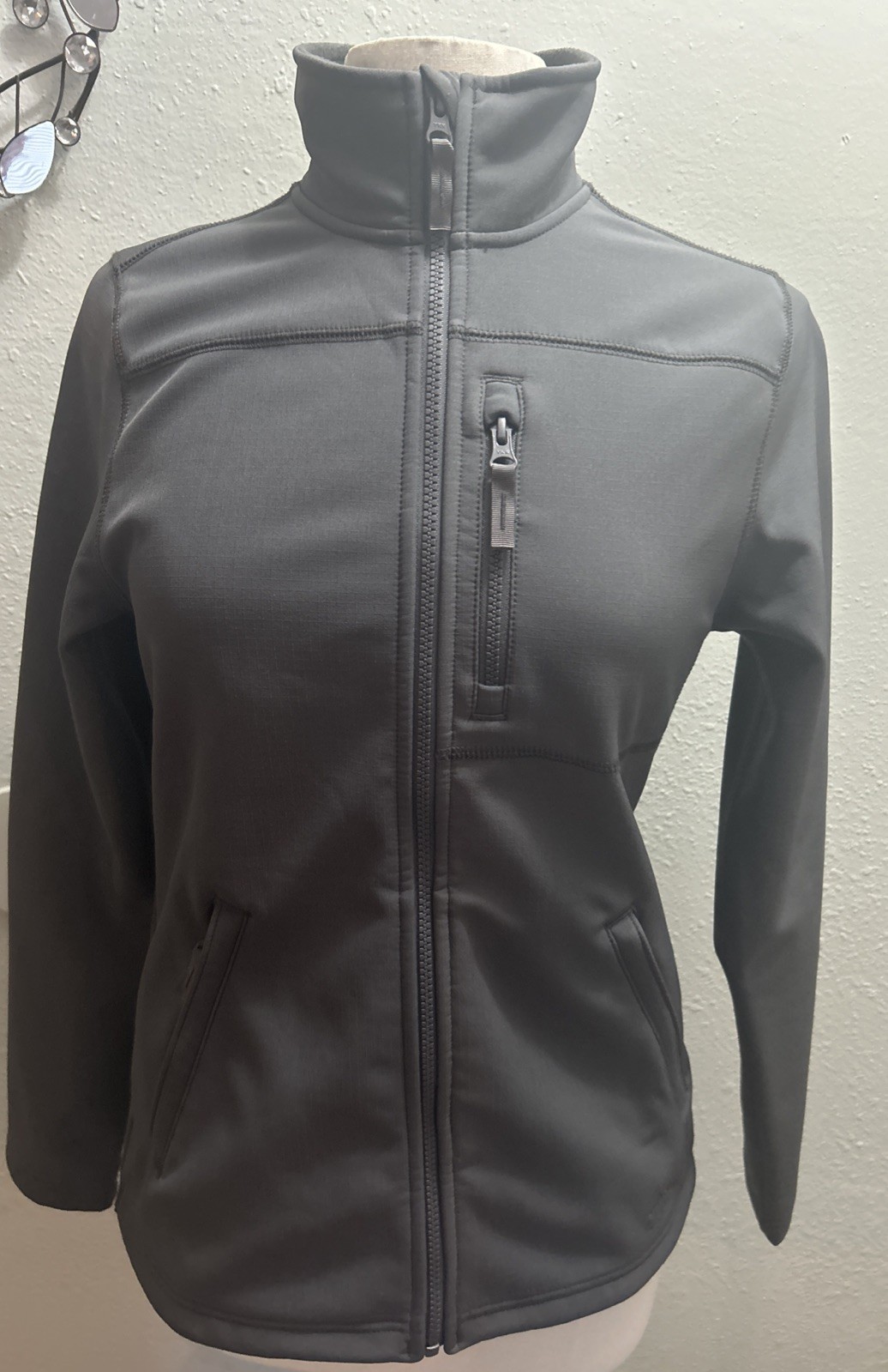LL Bean Women's Softshell Jacket Windproof Full Z… - image 2