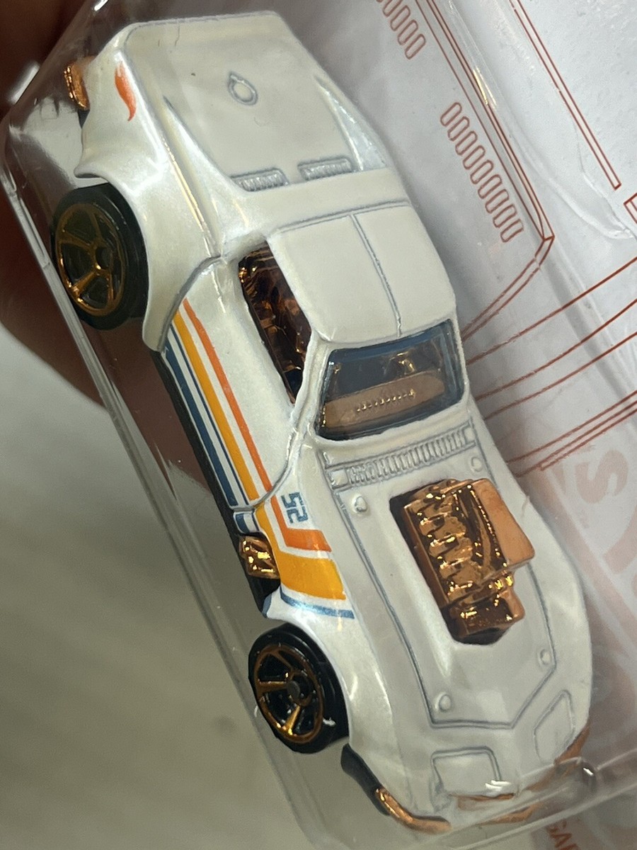 Hot Wheels 52nd Anniversary '68 Corvette Gas Monkey Garage Orange