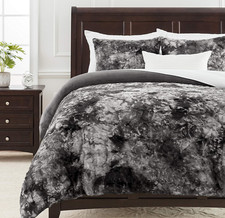 Luxury Gray Wolf Faux Fur Duvet Cover Set with 2 Pillow Shams - Queen Size