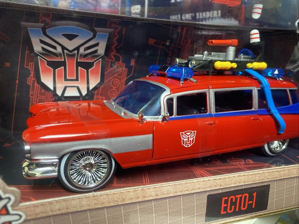 Jada Toys Ghostbusters Ecto-1 Transformers Addition/w Upgraded Chrome Wire Rims - Image 2 of 4