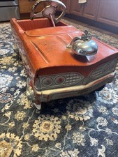 1960s Murray Fire Chief Pedal Car Original, Nice Shape To Display Or To Restore on The Hot Collector
