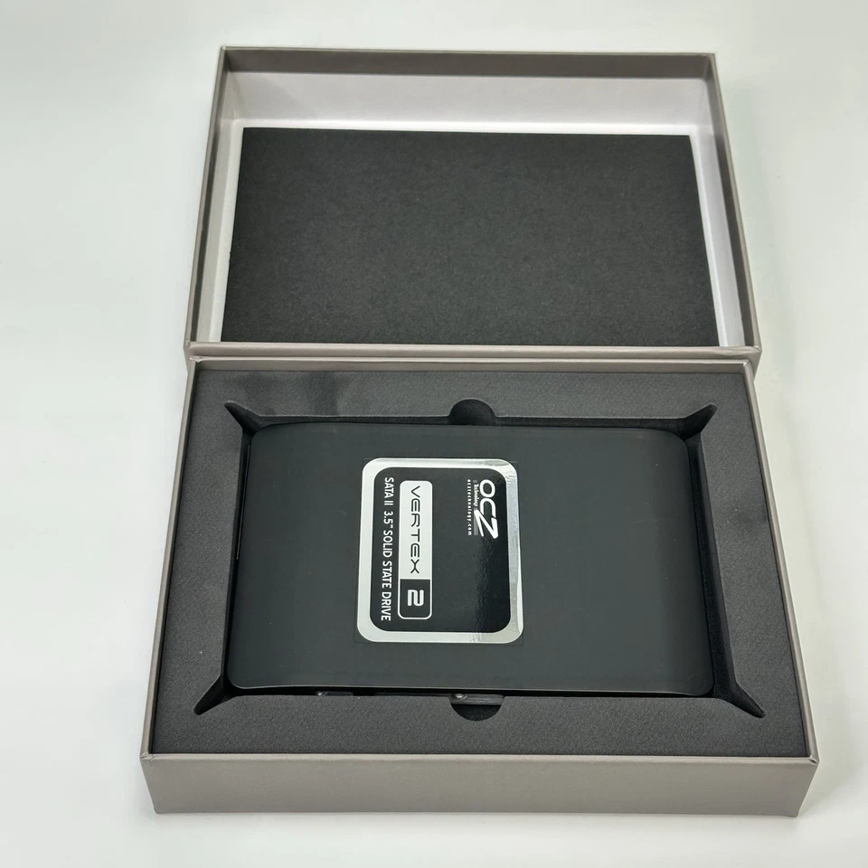 NEW OCZ Vertex 2 90GB SSD 3.5" SATA II Solid State Drive – OCZSSD3-2VTX90G - Image 4 of 4