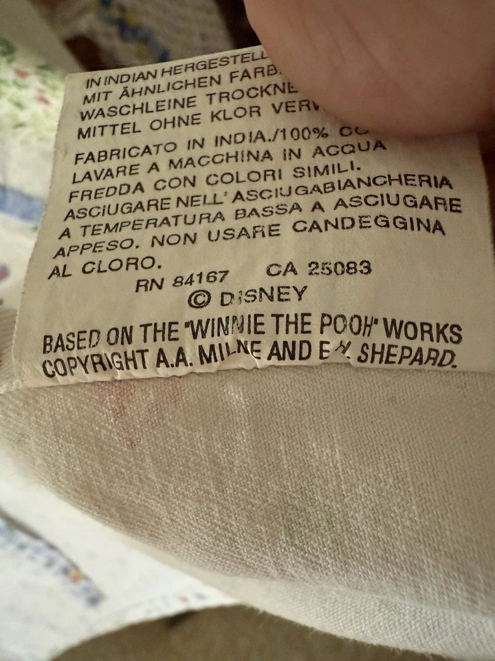 Delantal babero Winnie the Pooh de Disney Foto 4 de 4