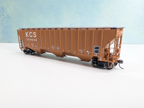 Tolva cubierta Atlas HO Thrall 3 bahías Kansas City Southern #308650 ruedas de metal | Condition: Used