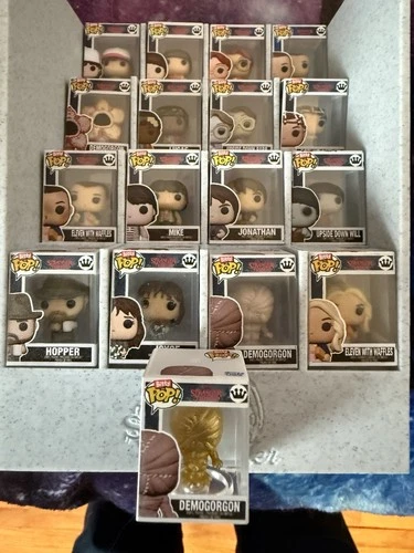 Stranger Things Funko Bitty Pop COMPLETE SET of 16 And GOLD