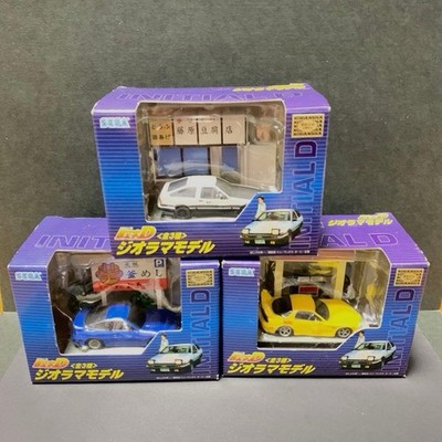 Initial D Diorama Modell 3er Set AE86 FD3S Sil-Eighty Fujiwara Tofu Shop SEGA JP
