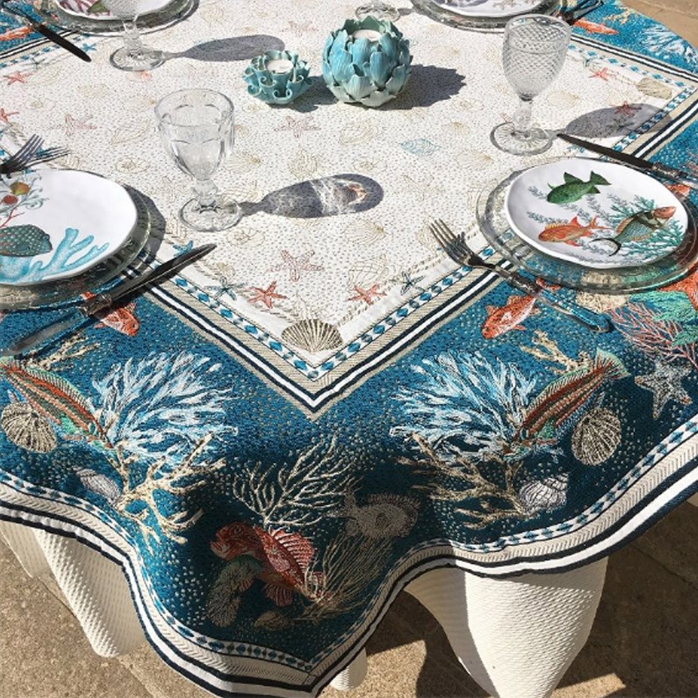 Nappe carrée Bonifacio MCTISSUS jacquard 145x145 cm pour table à manger