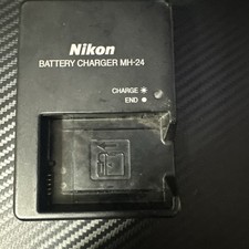 Genuine Nikon Charger MH-24 for EN-EL14 Batteries