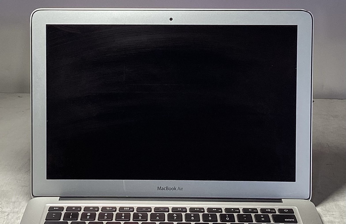 2011 Apple MacBook Air 13