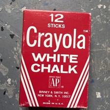 VINTAGE No. 320 Crayola White Chalk 12 Sticks New
