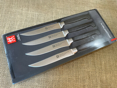 Zwilling J.A. Henckels Four Star 4 Piece Steak Knife Set - 39190-000 - NIB