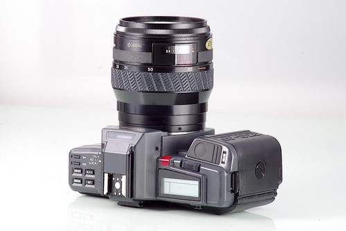 TOP AF YASHICA CLASSIC CAMERA REFLEX AF 230 + AF 28-85mm + CS-110 MADE IN JAPAN - Foto 3 di 7