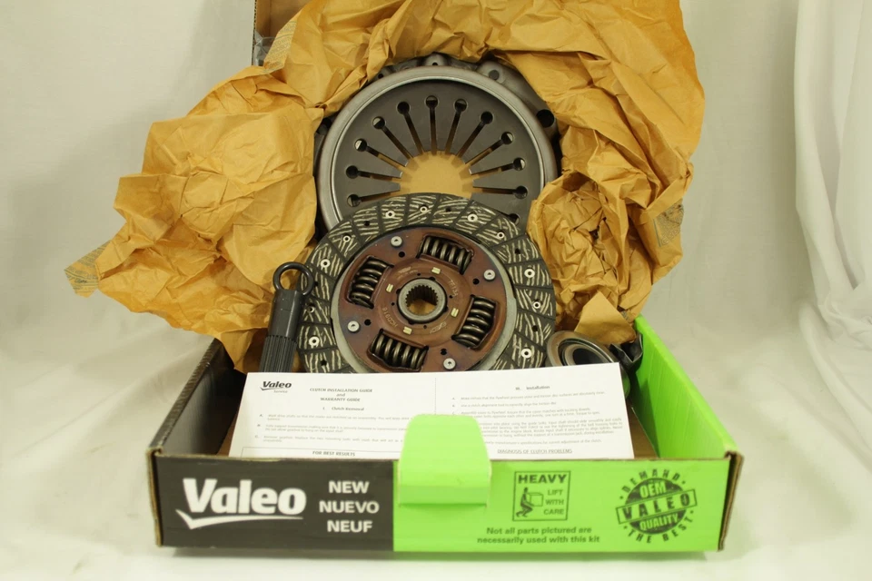 Valeo Transmission Clutch Kit 52122405 For 2000-09 Honda S2000 - Image 2 of 2