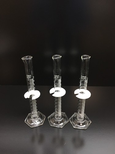 Corning Cat No 3024 Pyrex Glass Graduated Cylinders 25 mL Lot 3 PCS