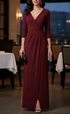 AZAZIE x Kendall + Kylie Bethy Bridesmaid Dress Cabernet Burgundy Size A4 Long