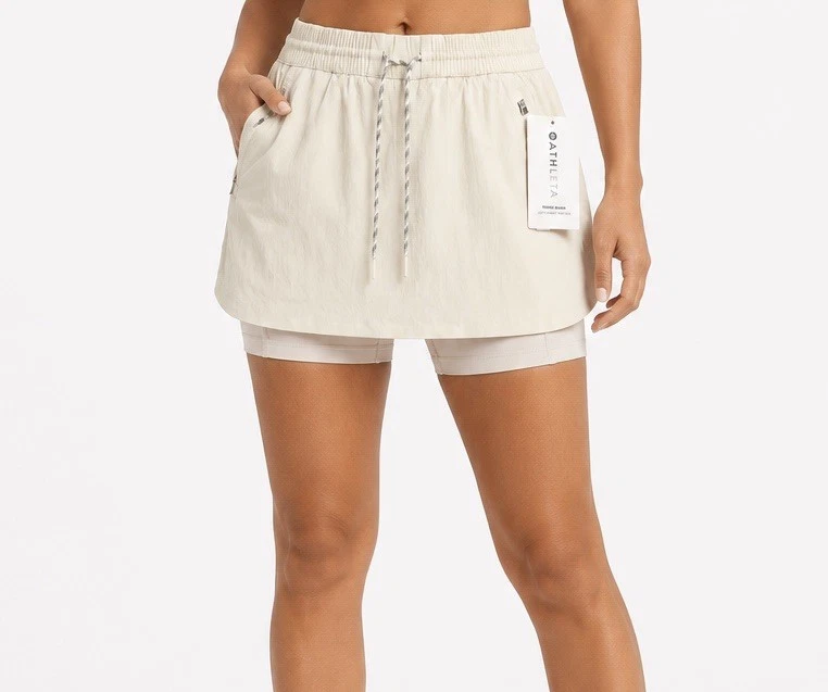 NWT Athlete White Jupe Trekkie Skort Hiking Tennis Golf Pickleball Women’s 10