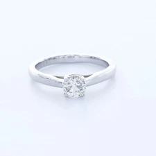 Solitaire Engagement Ring Trellis 18K Gold 0.52 CT Round Lab-Grown Diamond D VS1