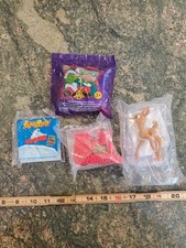 Lot 1998 Wendy  s Kids Meal Rudolph Red-Nosed Reindeer Grinch Ornament Christmas