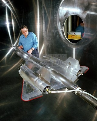 ENGINEER EXAMINING YF-12 MODEL IN NASA LEWIS SUPERSONIC WIND TUNNEL 1 8X10 PHOTO