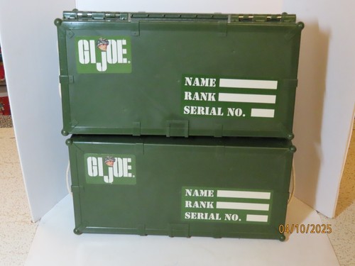 Huge lot of GI Joe 1:6 figures Jeep accessories clothes footlockers very cool - Picture 9 of 22