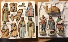 Homco Complete 13 Pc Nativity Set and Stable