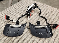 2005-2011 Crown Victoria Grand Marquis Steering Wheel Cruise Control Switches