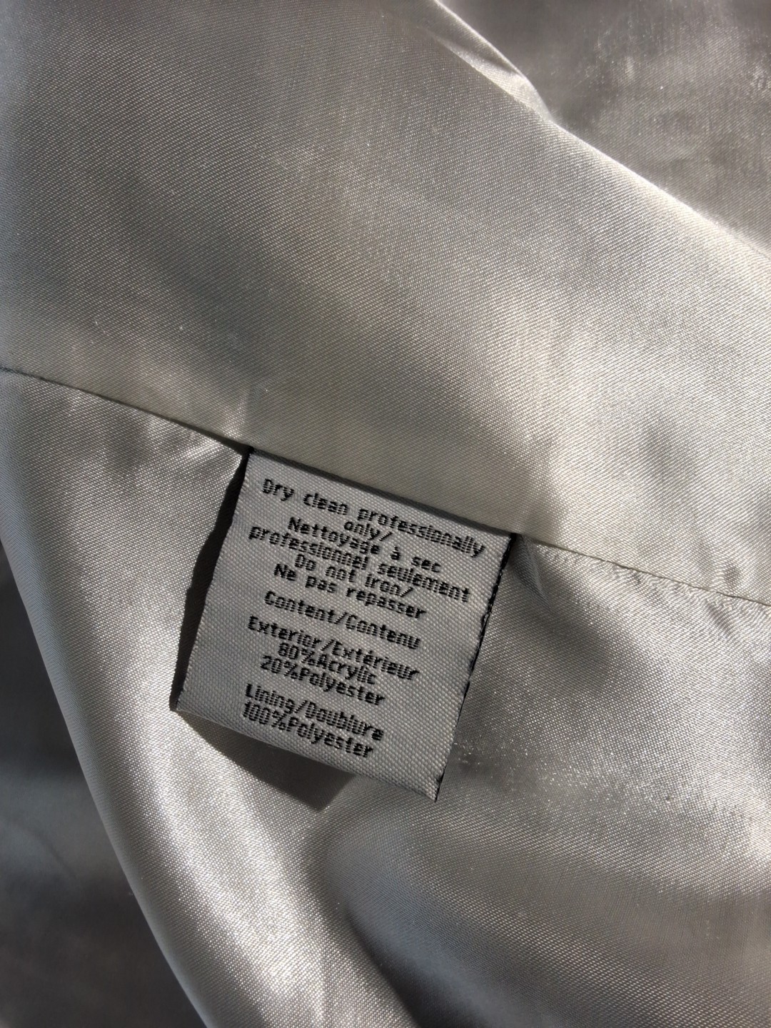 Ameri Mode White/Black Wolf Pattern Faux Fur Coat… - image 7