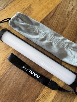 Nanlite PavoTube II 6C RGB LED-Tube, Integrierter Akku