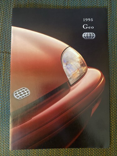1995 Geo Metro Tracker Prizm Car Dealer Sales Brochure Catalog