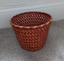 Rattan Effect Plastic Planter Plant Pot Holder Indoor Two Tone H 14cm D 19cm
