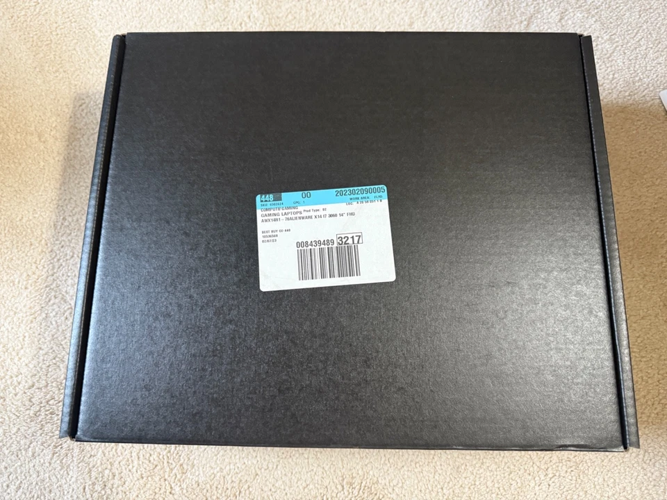 Alienware x14 R1 14" Intel i7-12700H 16GB RAM 512GB SSD GeForce RTX 3060 6 GB Foto 2 de 4