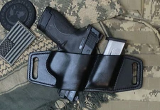Spartan Holster for M&P Shield, Equalizer, EZ 9 and EZ.380, Magazine Holder, USA