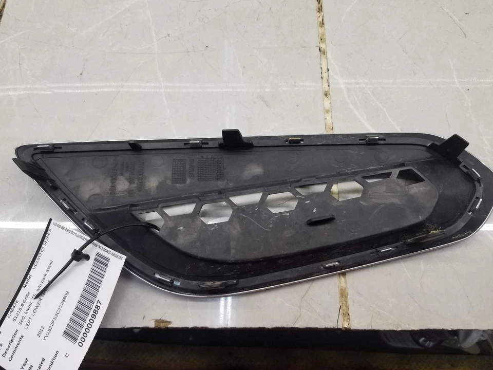 Parachoques inferior izquierdo Volvo S60 2012 con bisel cromado #009887 Foto 3 de 4