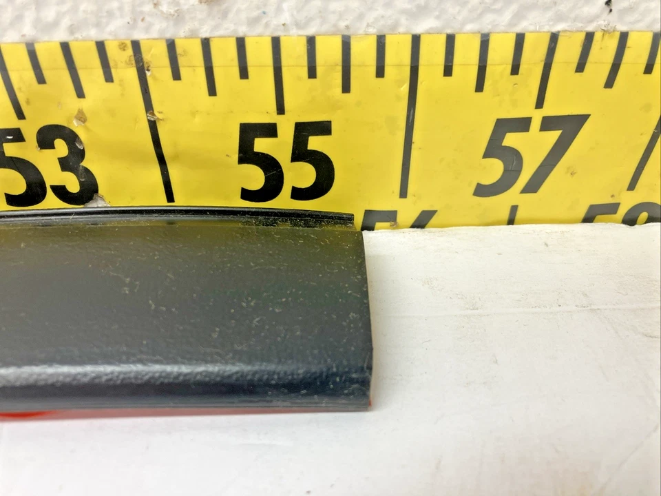 Nuevo OEM GM LH moldura de puerta 20518969 1984-1986 Chevrolet Cavalier 2 puertas (Bin97) Foto 3 de 4