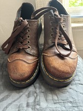 Vintage Dr. Martens 8651 chunky platform oxford shoe. US 9 UK 7 EU 41
