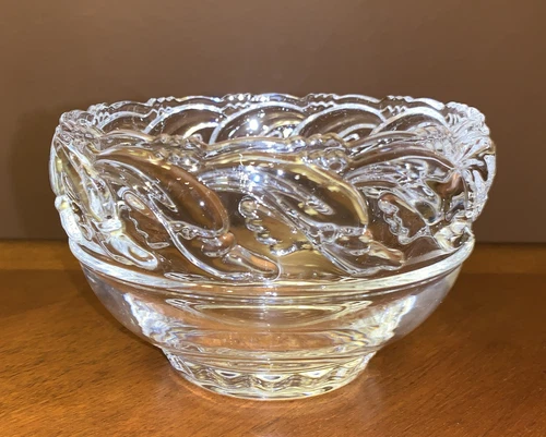 VINTAGE TIFFANY & CO CRYSTAL ART GLASS SWIMMING DOLPHIN SIGNED PEDESTAL BOWL 5"