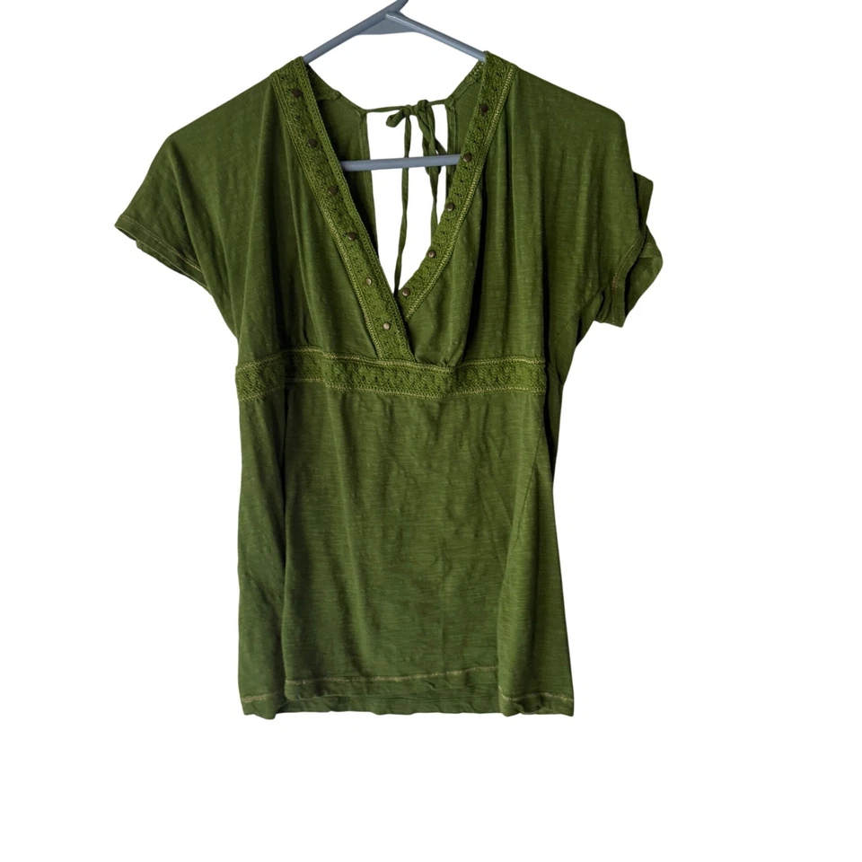 Maurices Y2k Verde Cuello en V Corbata Trasera Para Mujer Talla L Boho Forest Fairy Foto 2 de 4