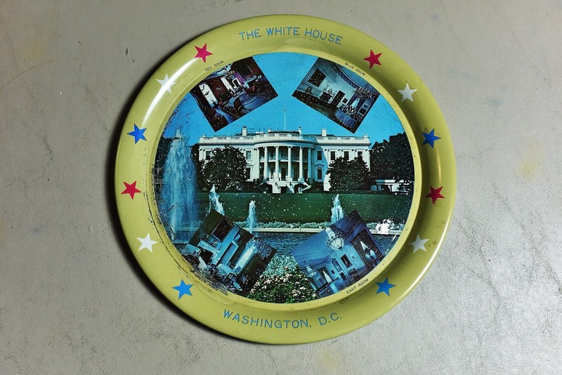 "The White House" souvenir metal tray, a classic mid-century commemorative item 