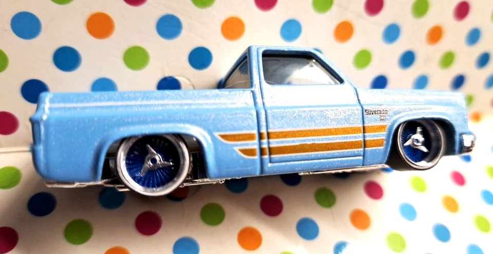 定制轮 ALLOY 1/64 适合 83 SILVERADO LOWRIDER 蓝色 不包括卡车 — 第 3/4 张图片