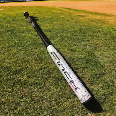 Mizuno Finch Fastpitch Softball Bat 31  18oz  2 1/4'' Dia. Model 340452 MZ2200+