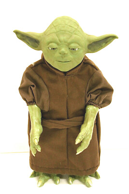 2005 Star Wars Yoda Hasbro Battery Operated 12'' Jedi Master Revenge of the Sith
