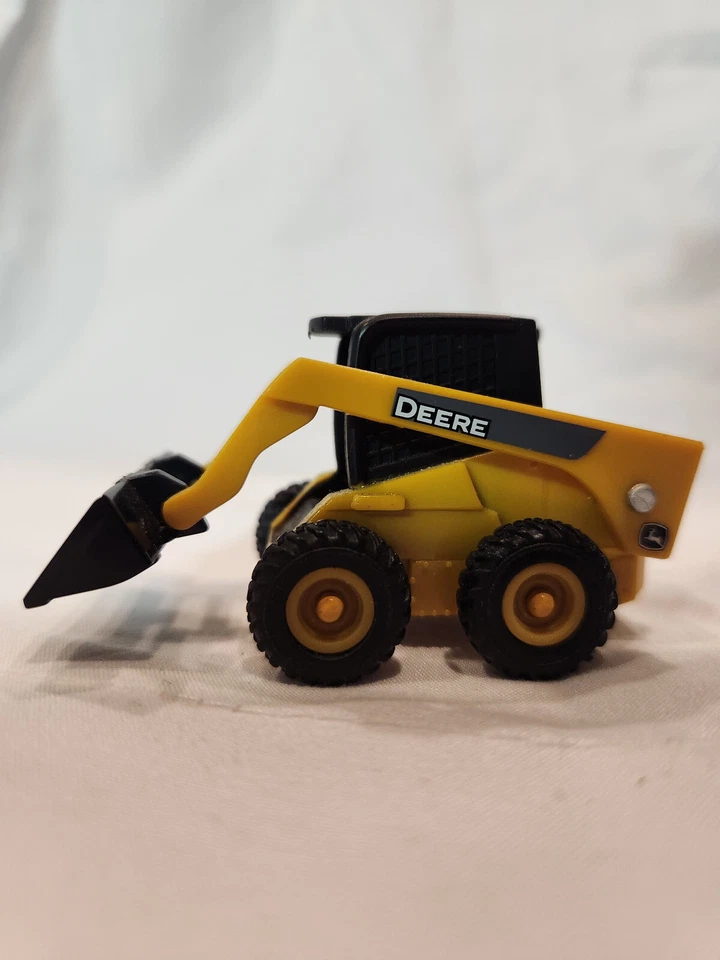 Mini John Deere Skid Steer Loader ERTL 1/64 Plastic/Die-Cast Base RARE - Image 3 of 4
