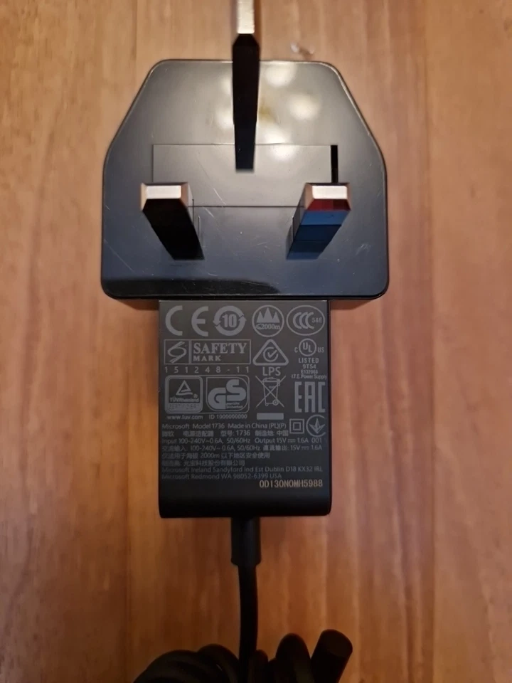 Microsoft Surface Pro  Charging Cable - Image 2 of 4