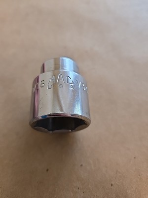 Mac Tools 1/2'' Drive 1-1/16'' 6PT SAE Shallow Chrome Socket USA V346R