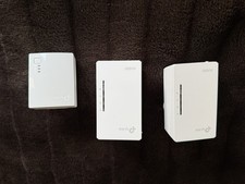 TP-LINK AV600 Powerline Universal Wi-Fi Range Extender - TL-WPA4220T KIT
