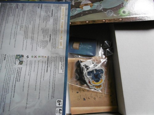 SPIN MASTER FAMILY BOARD GAME HARRY POTTER POTIONS CHALLENGE GAME COMPLETE VGC - Picture 2 of 2